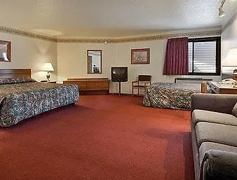 Western Red River Nd Hotel Fargo