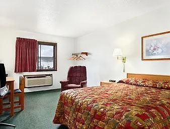 Western Red River Nd 3*
